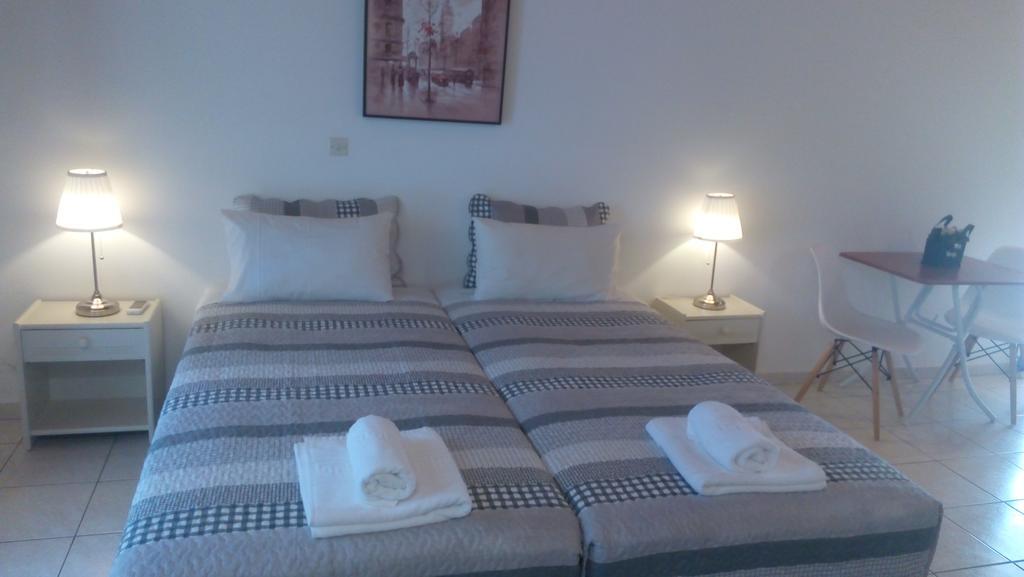 Marketos Apartments Zvoronáta Kültér fotó
