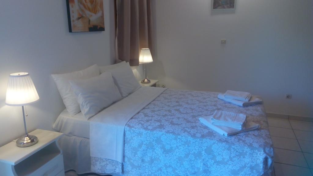 Marketos Apartments Zvoronáta Kültér fotó