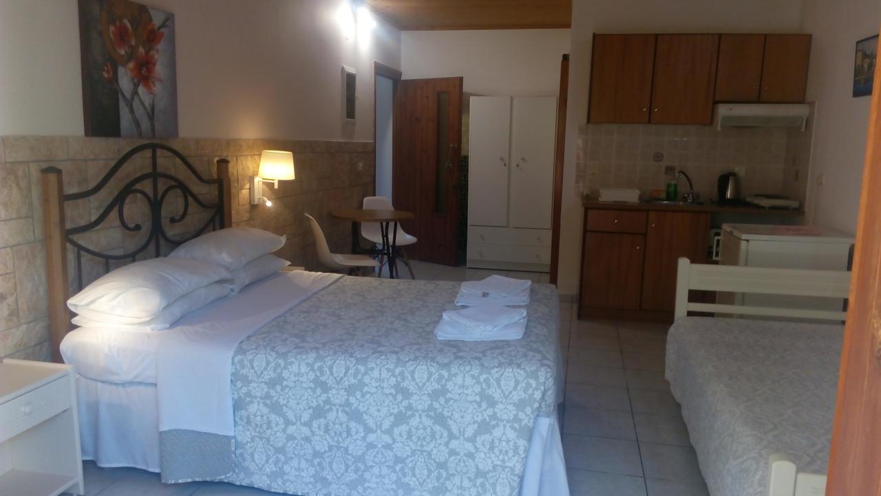 Marketos Apartments Zvoronáta Kültér fotó